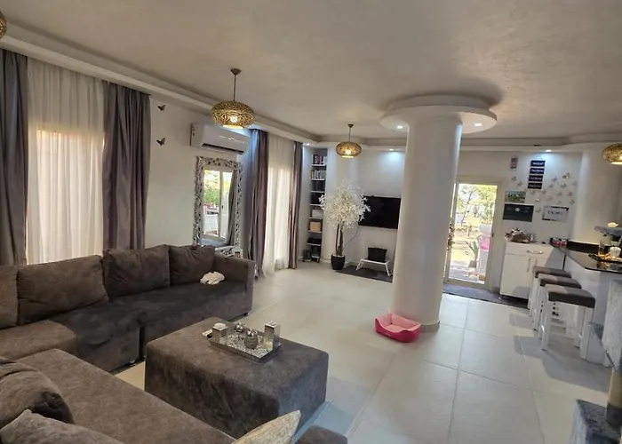 Chalet Casablanca