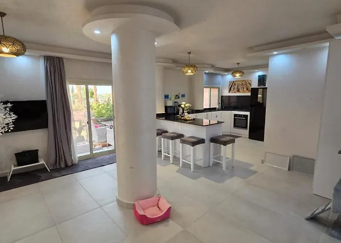 Casablanca Chalet *